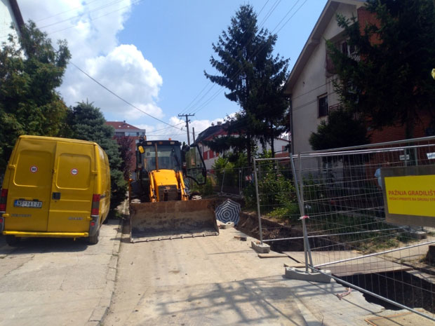 РАДОВИ У НОВОМ САДУ: Копање на Лиману у три фазе